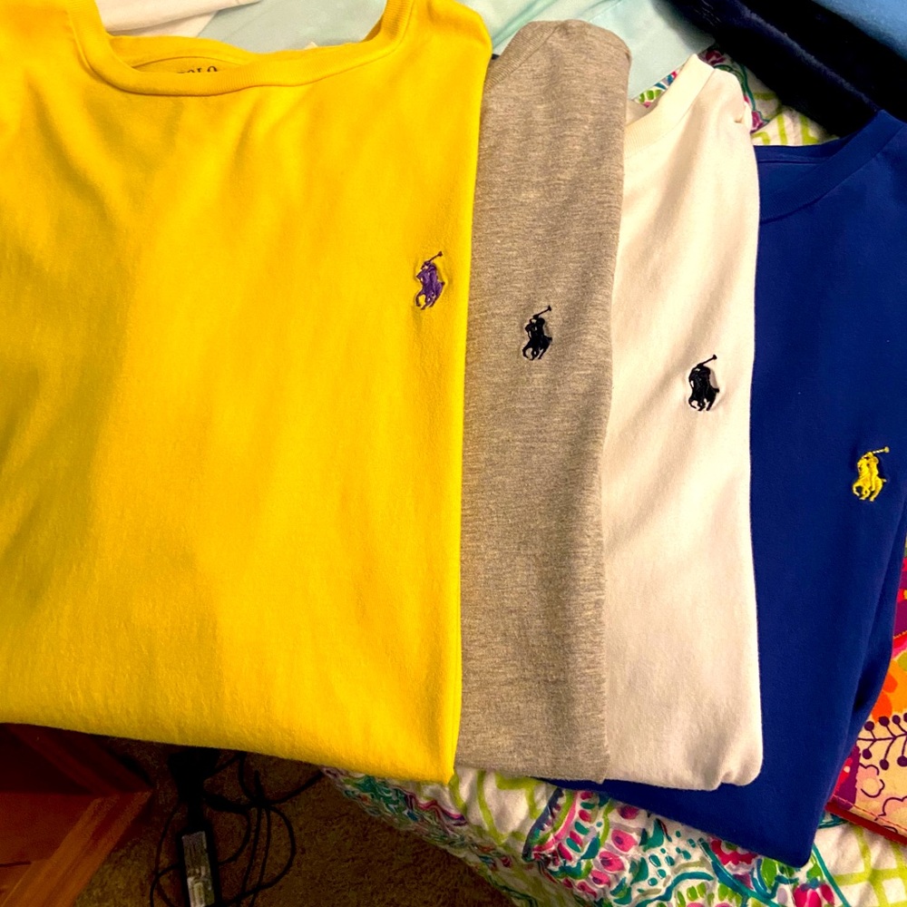 Lot of 4 t-shirts